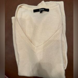 Quince ivory VNeck Relaxed Cashmere Sweater Size Large